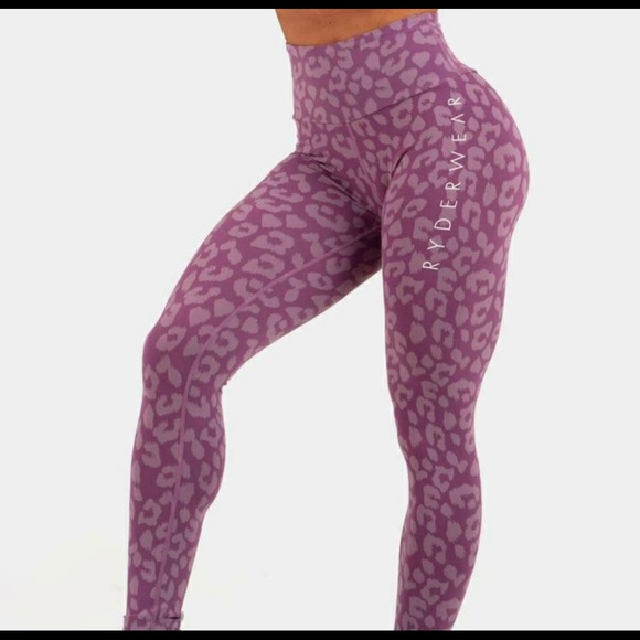 purple leopard leggings
